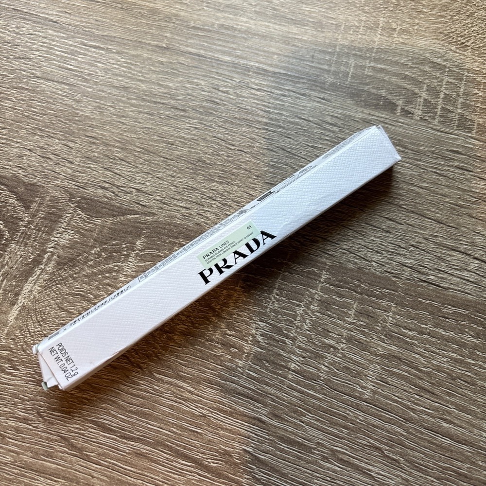 PRADA Matte Black Eyeliner Pencil - Pencil, Matte Effect Liner 01 Nero
